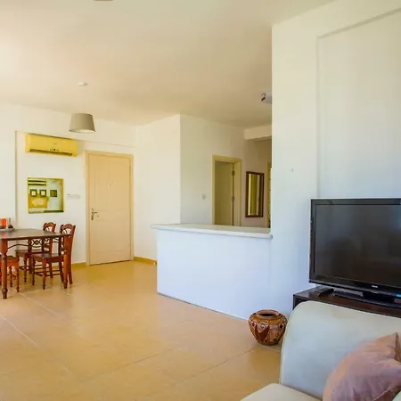 Apartment - Penthouse 200 Meters From The