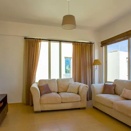 Apartment - Penthouse 200 Meters From The