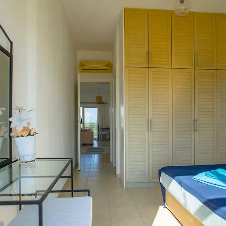 Apartment - Penthouse 200 Meters From The *