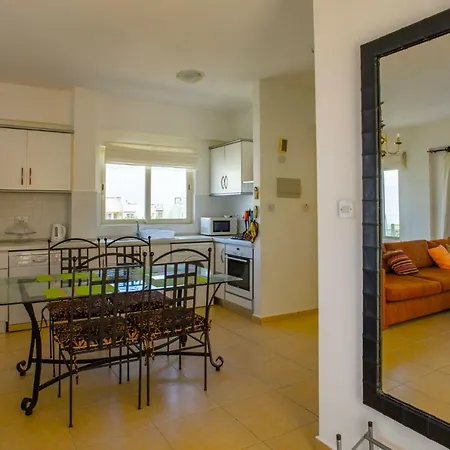 - Penthouse 200 Meters From The Agios Georgios (Girne)