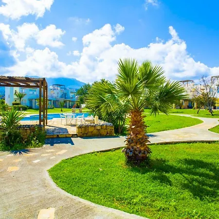 - Penthouse 200 Meters From The Apartment *